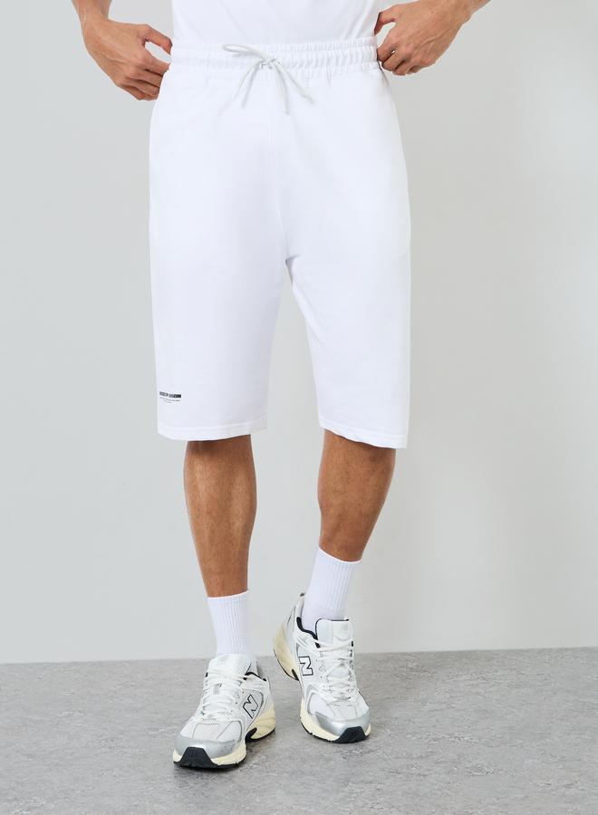 Styli Men White Graphic Print T-Shirt and Shorts Co-Ords - Image 4